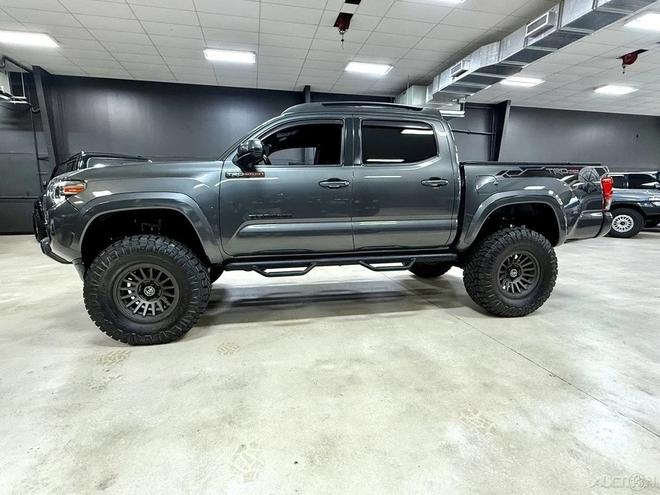 2016 Toyota Tacoma 3rd Gen - Image 9 of 12