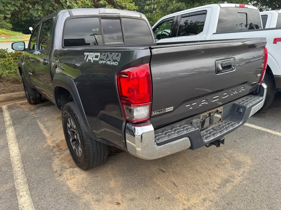 2016 Toyota Tacoma 3rd Gen - Image 4 of 5