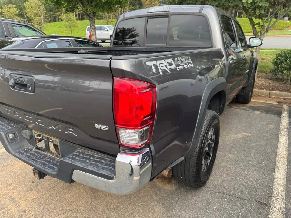 2016 Toyota Tacoma 3rd Gen - Image 5 of 5