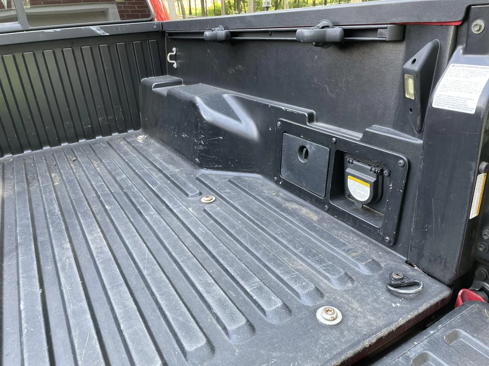 2016 Toyota Tacoma 3rd Gen - Image 25 of 31