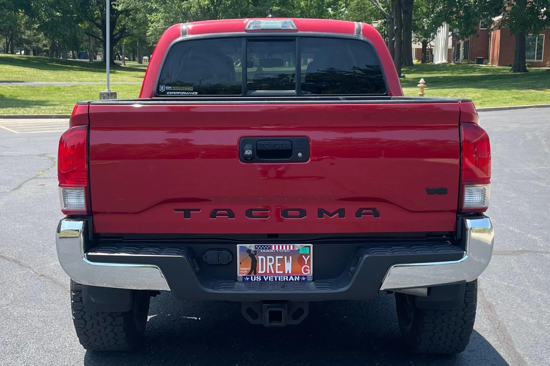 2016 Toyota Tacoma 3rd Gen - Image 5 of 31