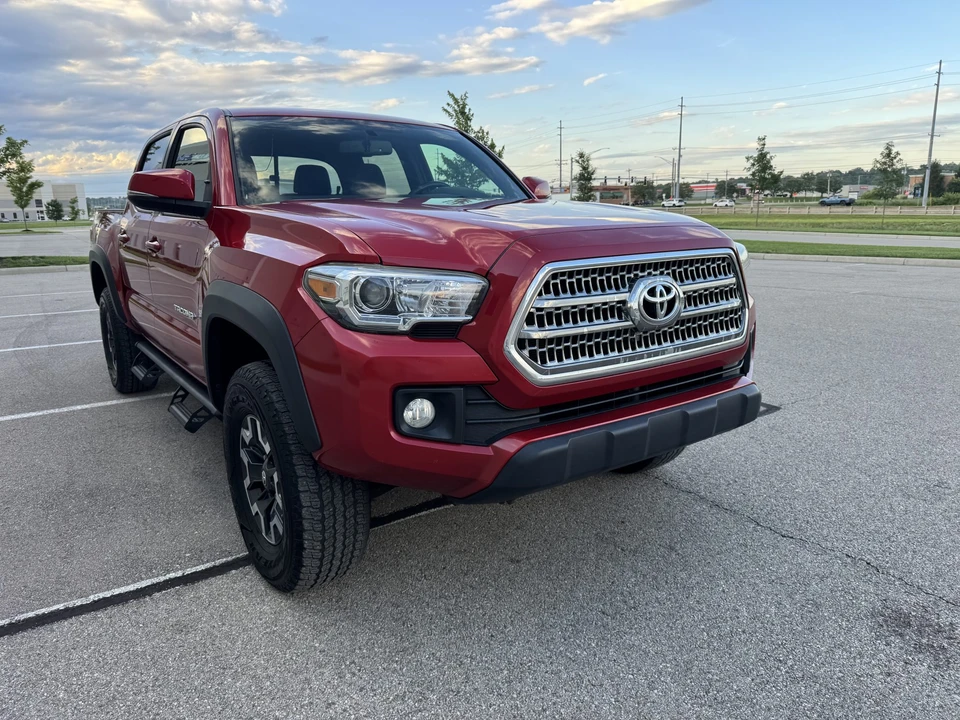 2016 Toyota Tacoma 3rd Gen - Image 6 of 31