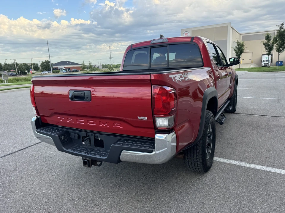 2016 Toyota Tacoma 3rd Gen - Image 12 of 31