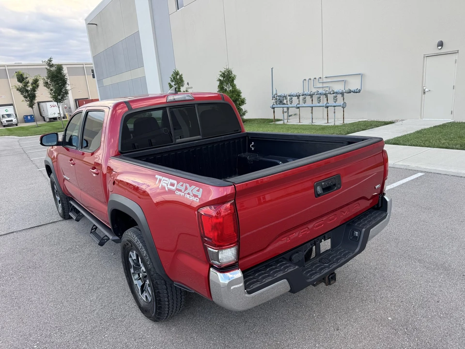 2016 Toyota Tacoma 3rd Gen - Image 14 of 31