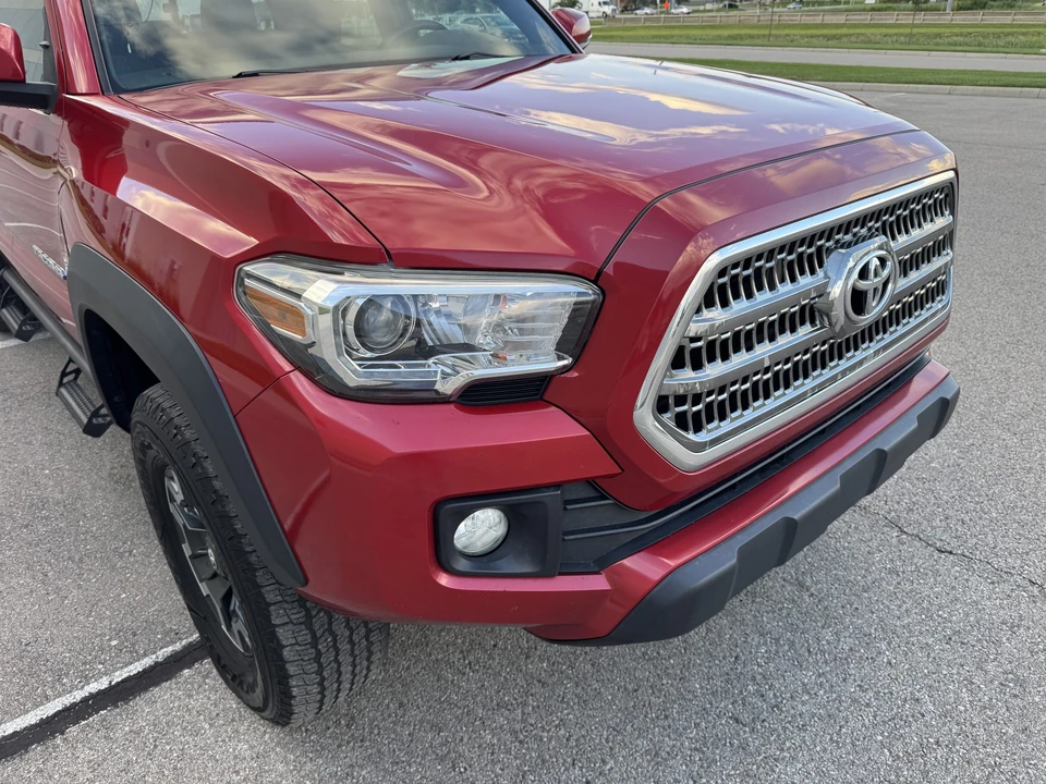 2016 Toyota Tacoma 3rd Gen - Image 28 of 31