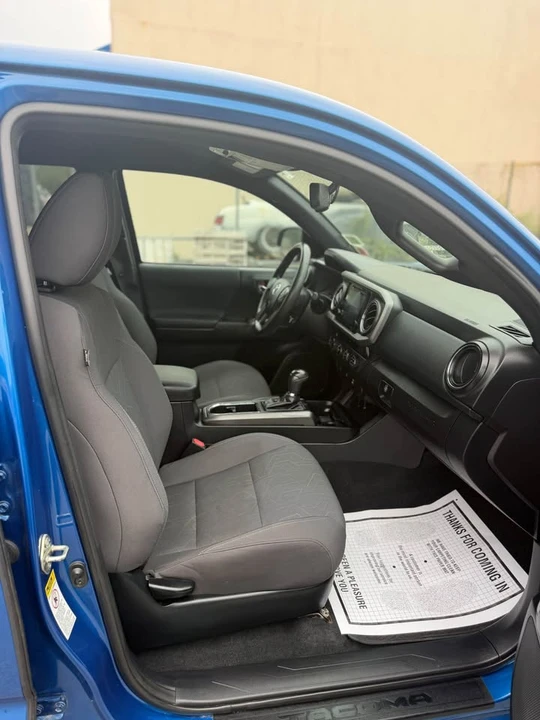 2016 Toyota Tacoma 3rd Gen - Image 12 of 13