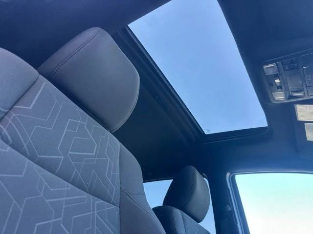 2016 Toyota Tacoma 3rd Gen - Image 15 of 20