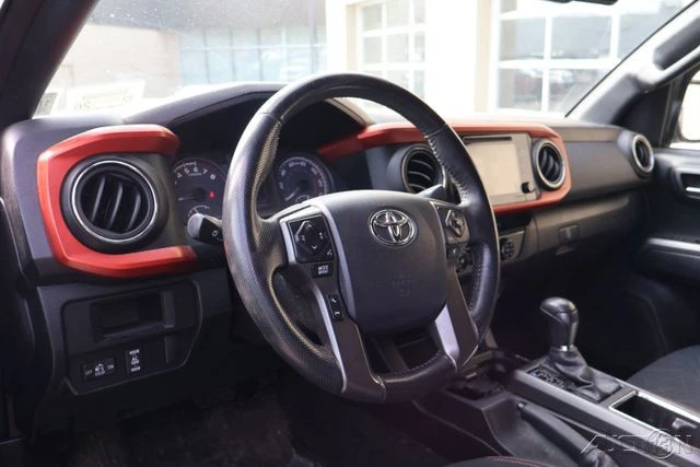 2016 Toyota Tacoma 3rd Gen - Image 6 of 9