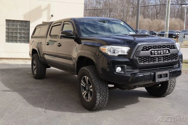 2016 Toyota Tacoma 3rd Gen - Image 2 of 9