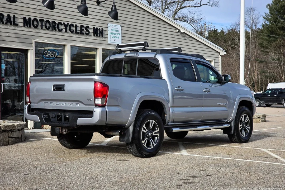 2016 Toyota Tacoma 3rd Gen - Image 2 of 21