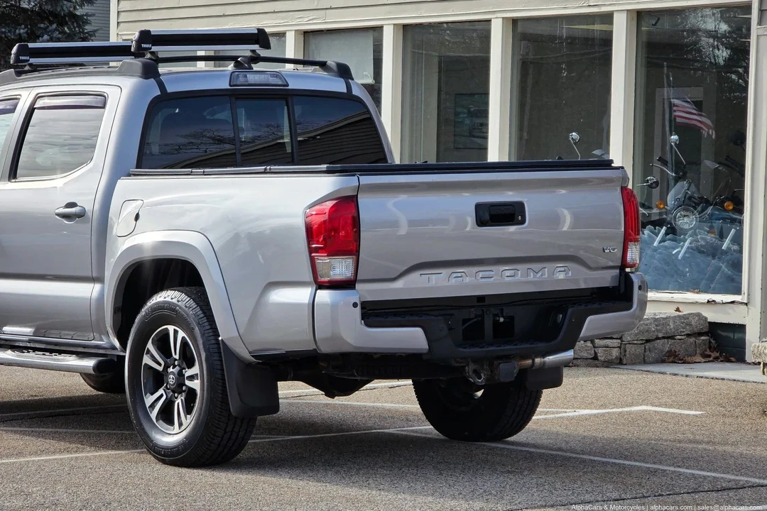 2016 Toyota Tacoma 3rd Gen - Image 21 of 21