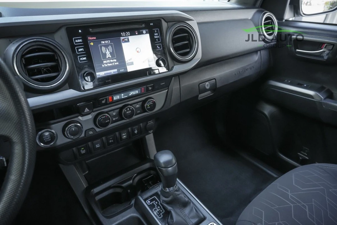 2016 Toyota Tacoma 3rd Gen - Image 15 of 21