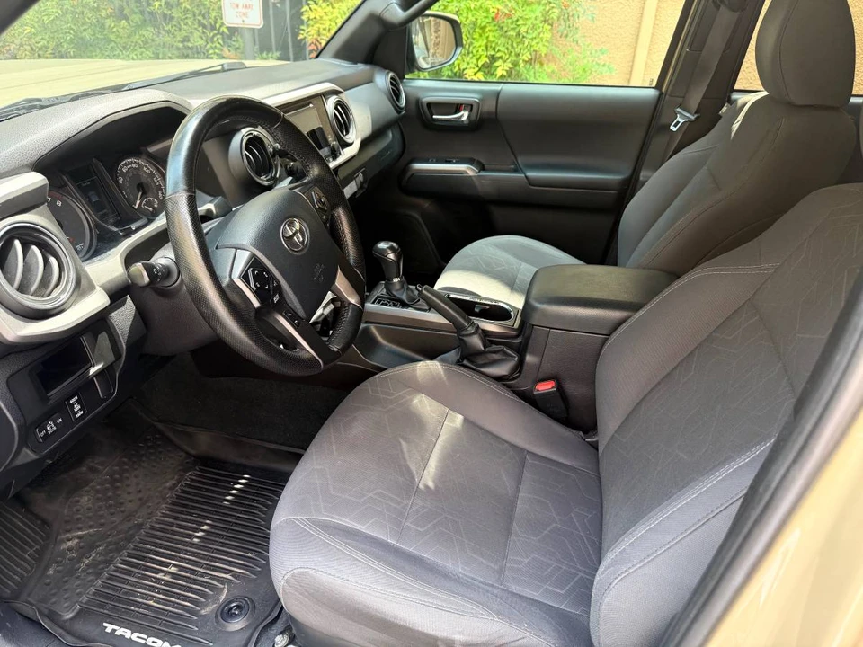 2016 Toyota Tacoma 3rd Gen - Image 9 of 14