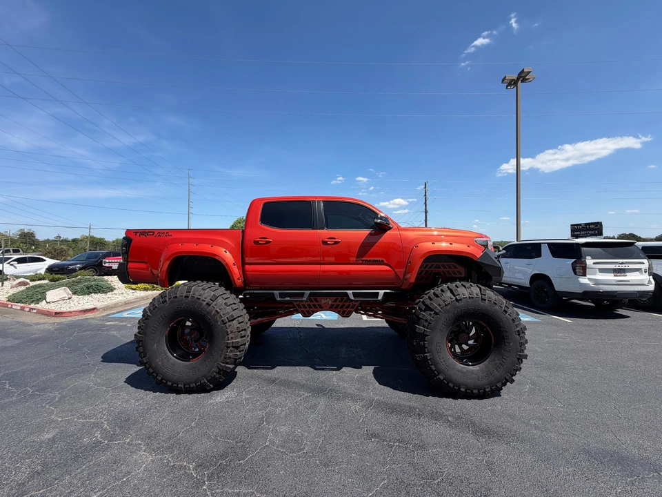2016 Toyota Tacoma 3rd Gen - Image 12 of 31