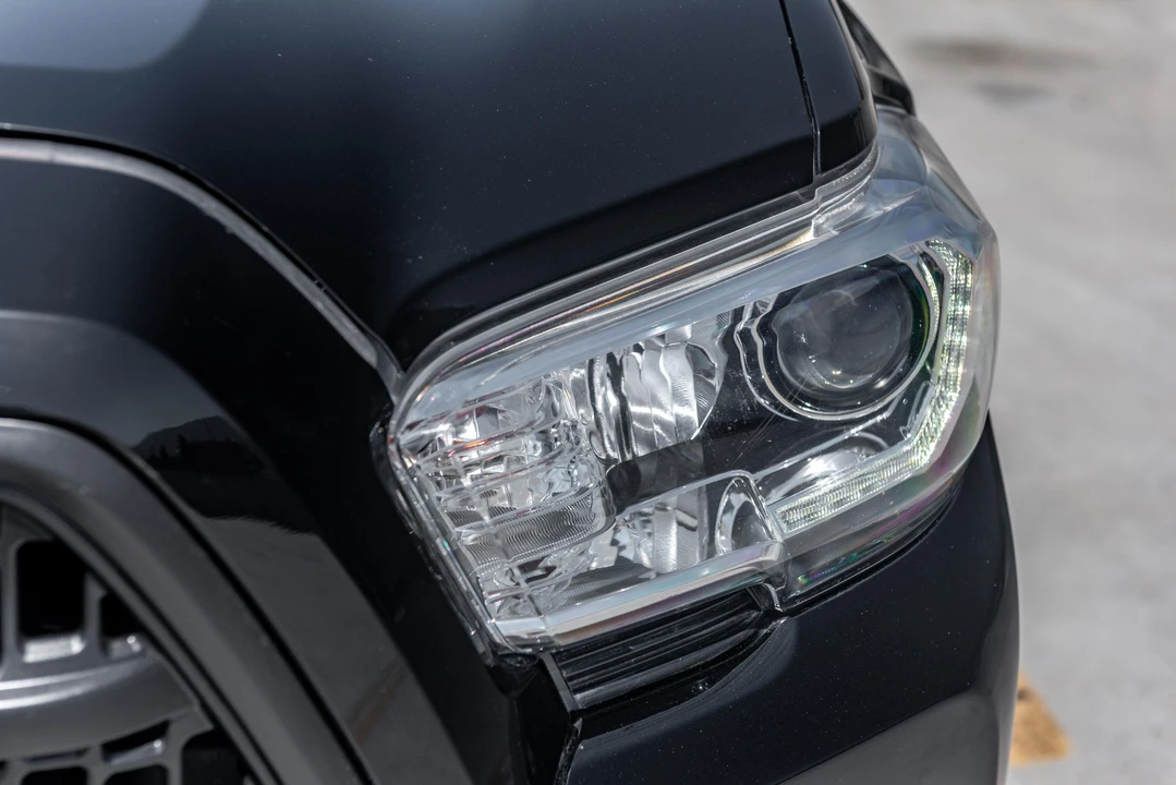 2016 Toyota Tacoma 3rd Gen - Image 14 of 31