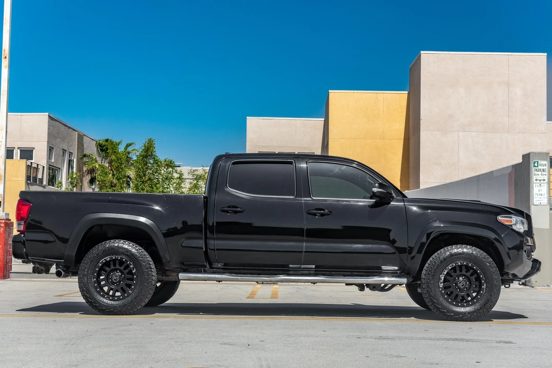 2016 Toyota Tacoma 3rd Gen - Image 8 of 31