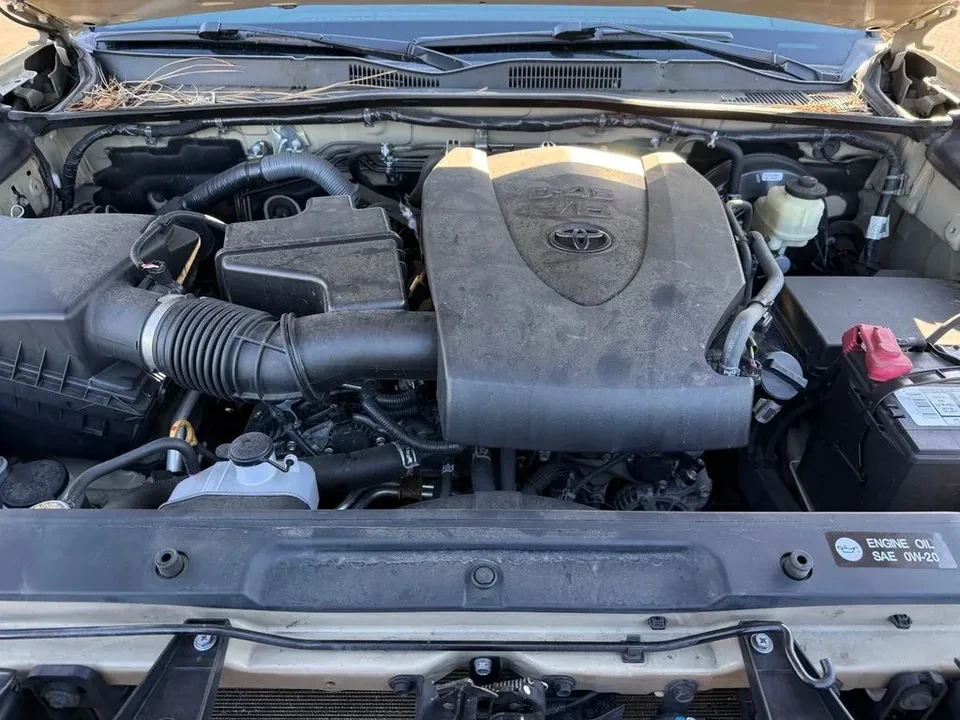 2016 Toyota Tacoma 3rd Gen - Image 6 of 20