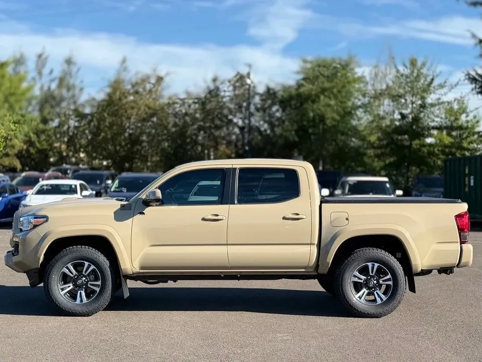 2016 Toyota Tacoma 3rd Gen - Image 2 of 20