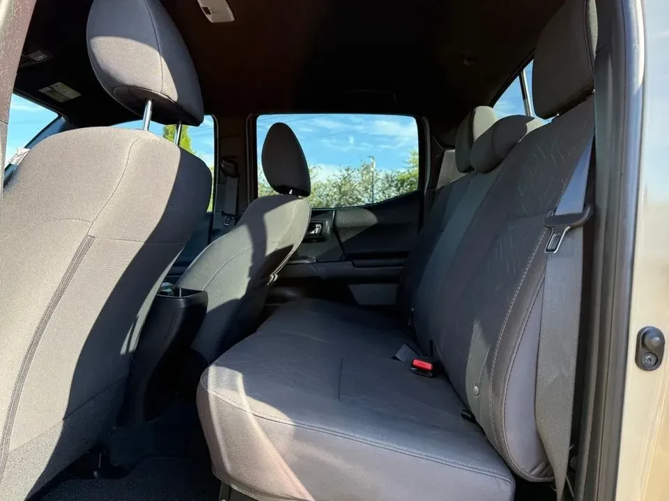 2016 Toyota Tacoma 3rd Gen - Image 9 of 20