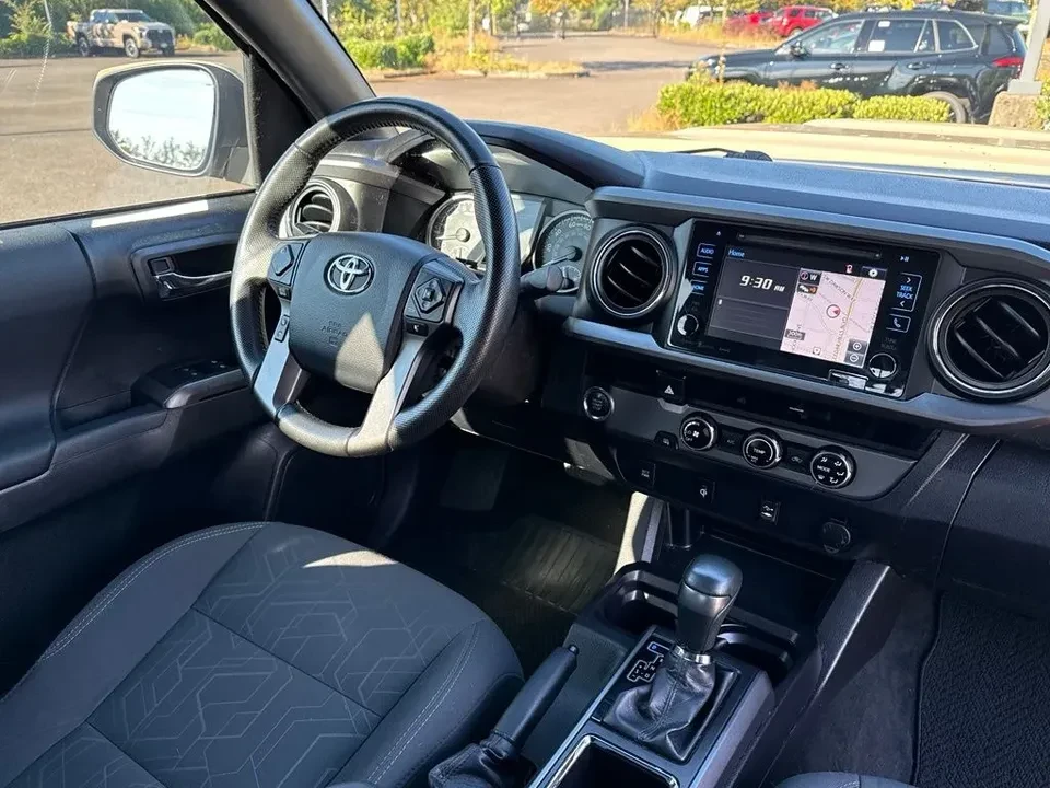 2016 Toyota Tacoma 3rd Gen - Image 11 of 20