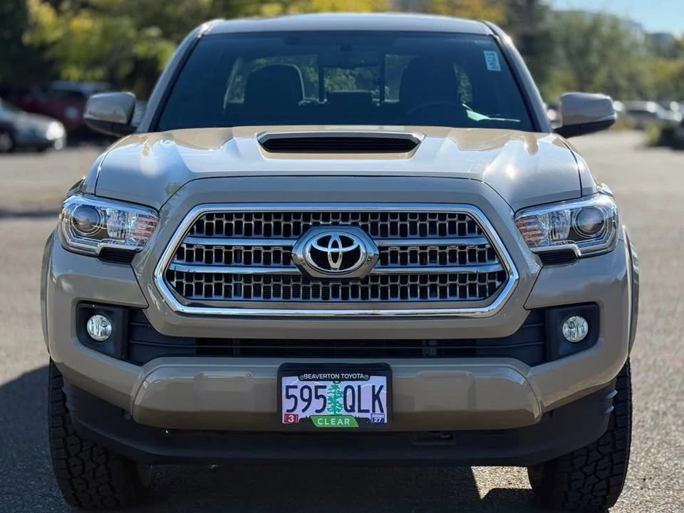 2016 Toyota Tacoma 3rd Gen - Image 8 of 19