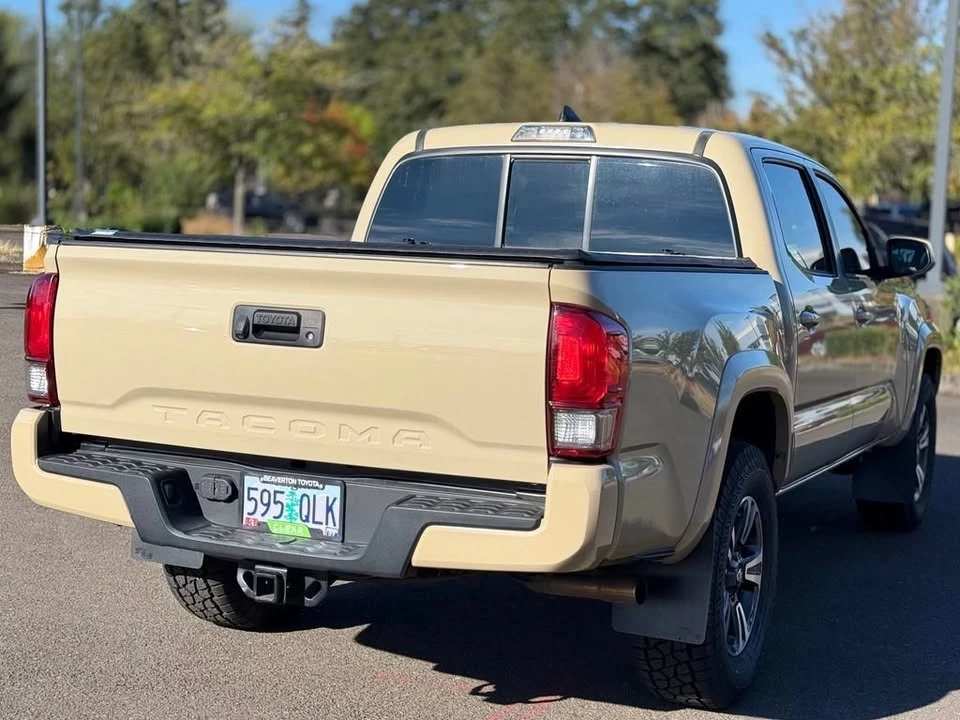 2016 Toyota Tacoma 3rd Gen - Image 5 of 19