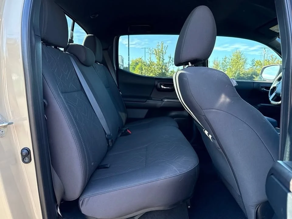 2016 Toyota Tacoma 3rd Gen - Image 17 of 19