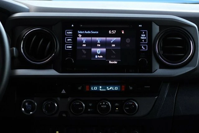 2016 Toyota Tacoma 3rd Gen - Image 13 of 20