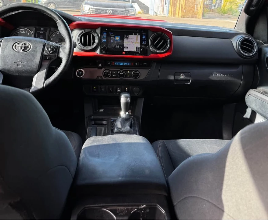 2016 Toyota Tacoma 3rd Gen - Image 6 of 9