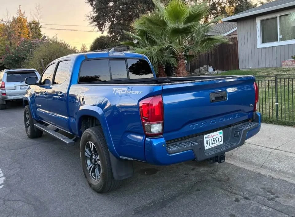 2016 Toyota Tacoma 3rd Gen - Image 6 of 9