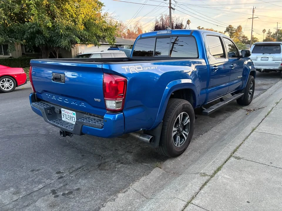 2016 Toyota Tacoma 3rd Gen - Image 4 of 9