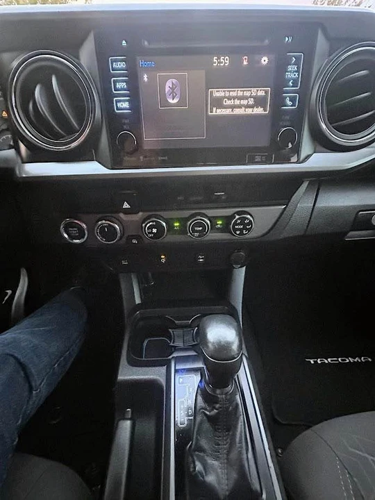 2016 Toyota Tacoma 3rd Gen - Image 16 of 20