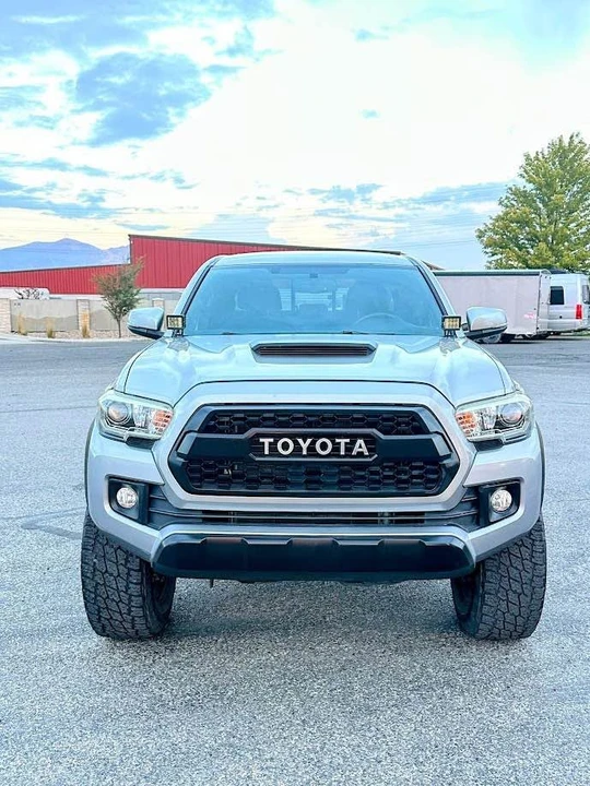 2016 Toyota Tacoma 3rd Gen - Image 3 of 20