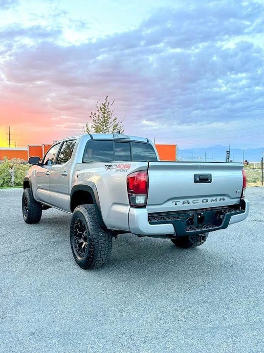 2016 Toyota Tacoma 3rd Gen - Image 4 of 20