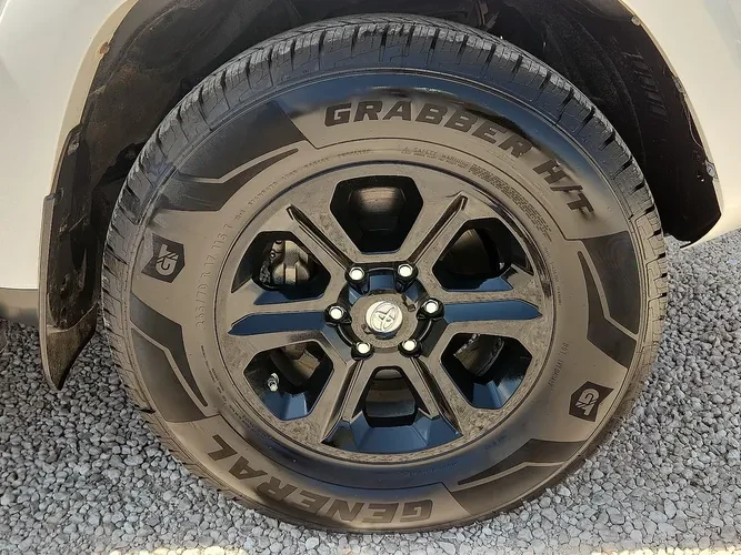 2016 Toyota 4Runner 5th Gen - Image 12 of 20