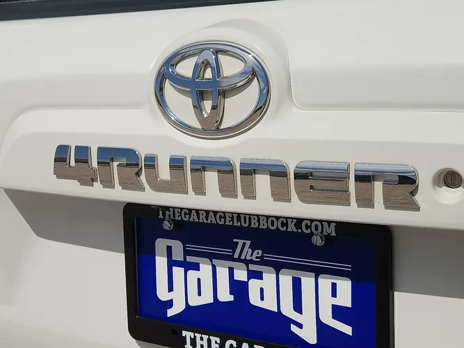 2016 Toyota 4Runner 5th Gen - Image 18 of 20