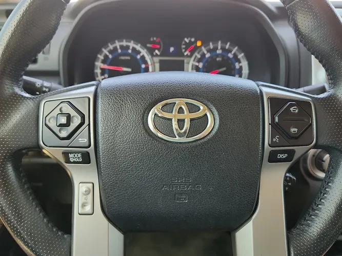 2016 Toyota 4Runner 5th Gen - Image 11 of 20