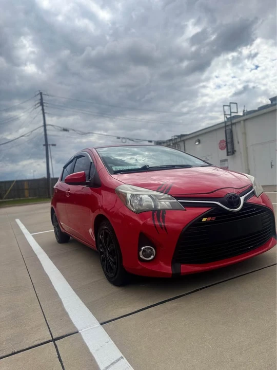 2016 Toyota Yaris - Image 7 of 9