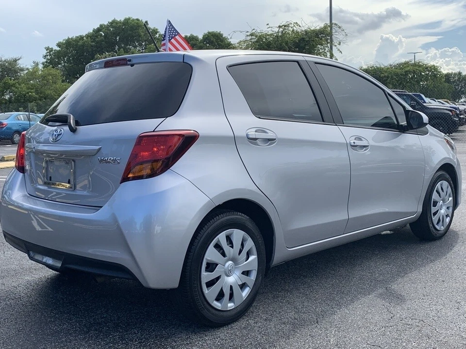 2016 Toyota Yaris - Image 3 of 12