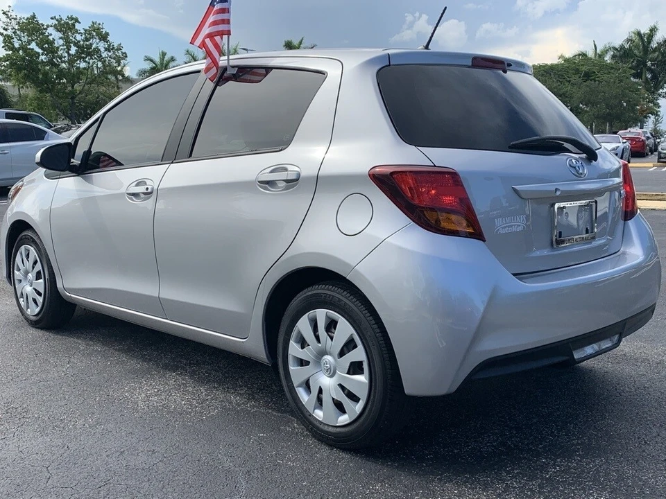2016 Toyota Yaris - Image 4 of 12