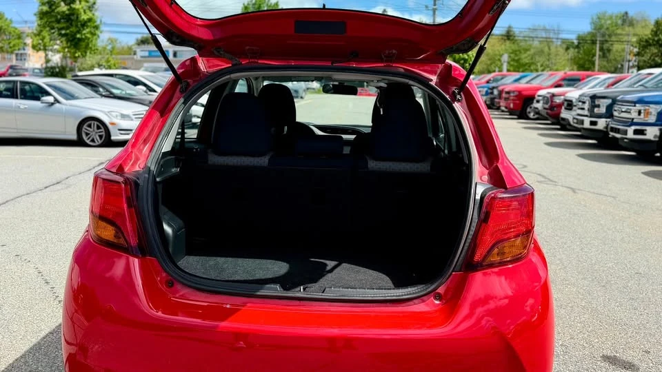 2016 Toyota Yaris - Image 7 of 19