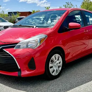 2016 Toyota Yaris LE Hatchback
