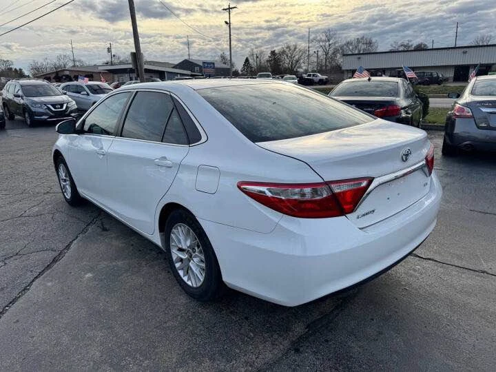 2016 Toyota Camry 7th Gen - Image 6 of 19