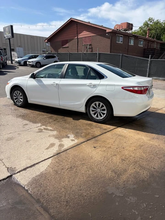 2016 Toyota Camry 7th Gen - Image 8 of 19
