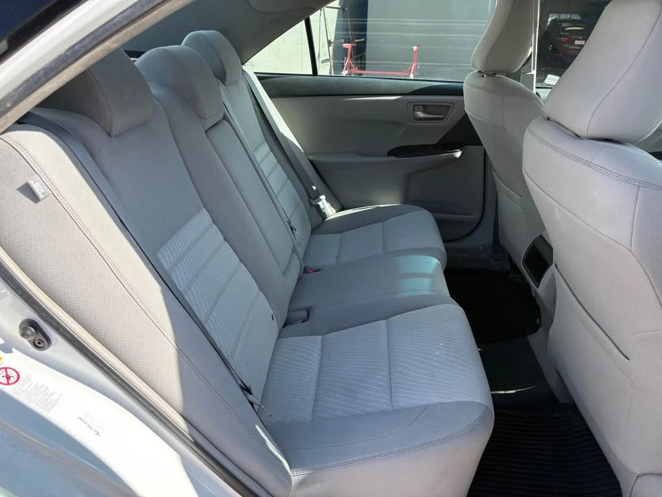 2016 Toyota Camry 7th Gen - Image 14 of 19