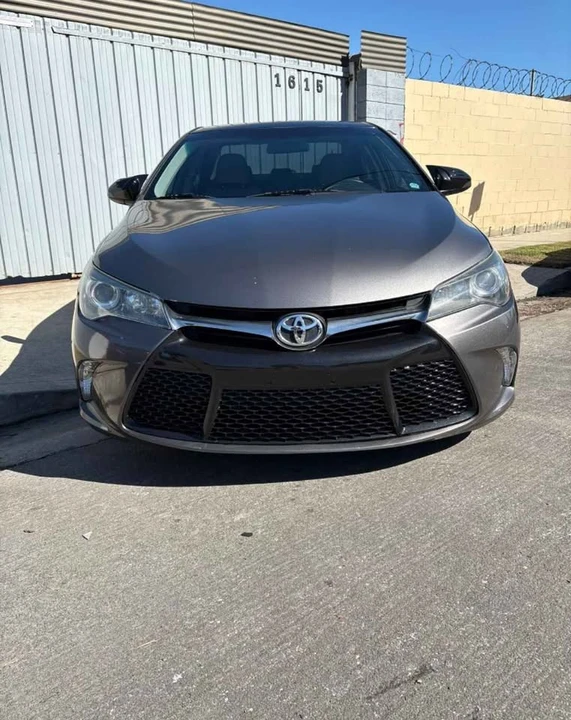 2016 Toyota Camry 7th Gen - Image 2 of 8