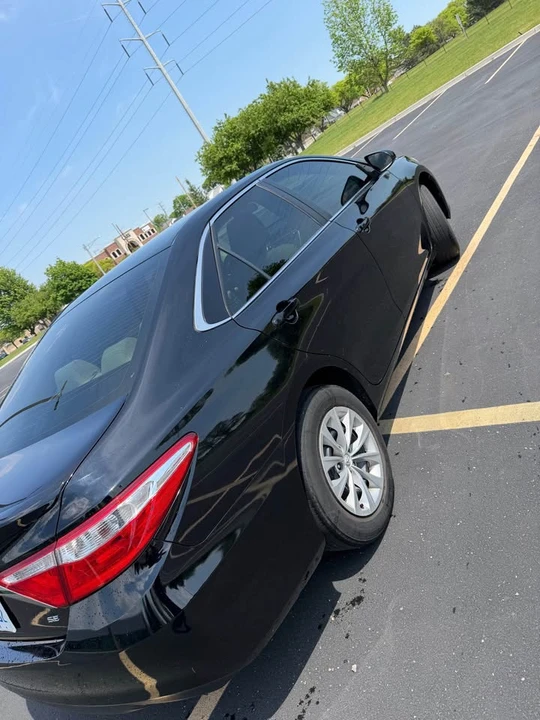 2016 Toyota Camry 7th Gen - Image 3 of 13