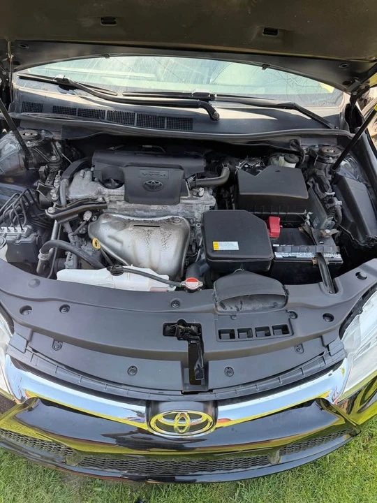 2016 Toyota Camry 7th Gen - Image 11 of 13