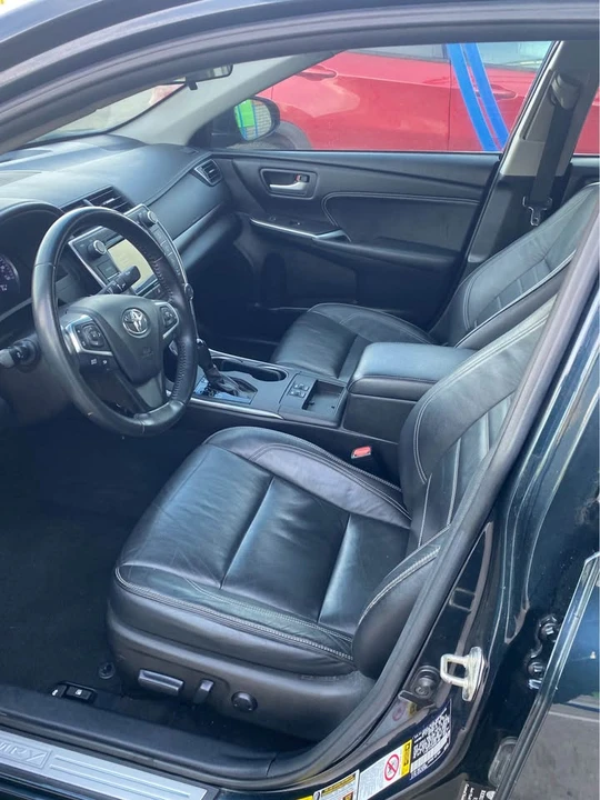 2016 Toyota Camry 7th Gen - Image 9 of 12