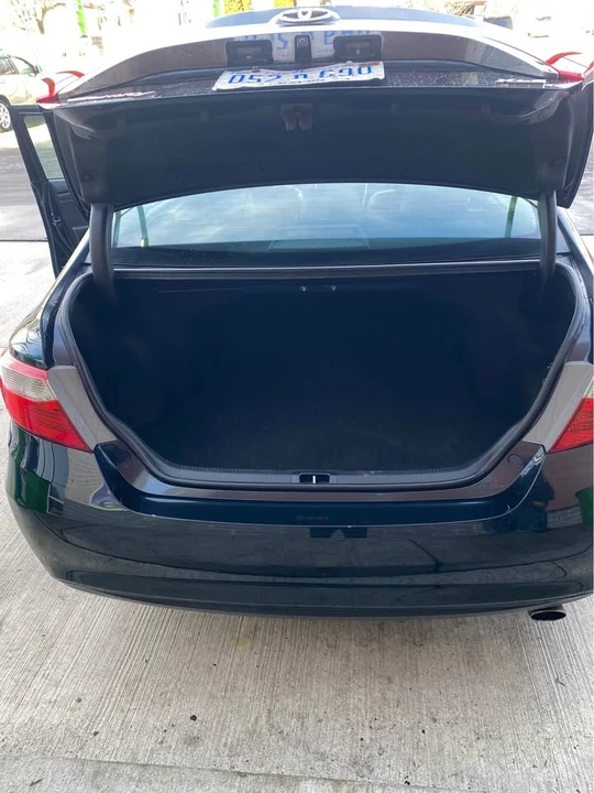 2016 Toyota Camry 7th Gen - Image 7 of 12